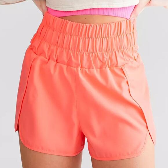 New In Large Coral Active Stretch Short - Picture 2 of 9
